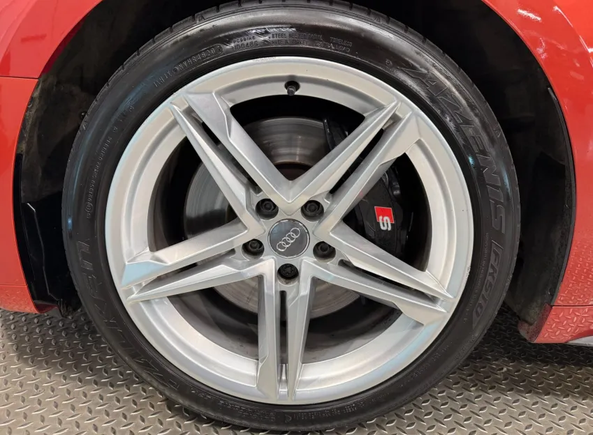 Audi S5 EXCLUSIVE 3.0TFSI 260kW CZ