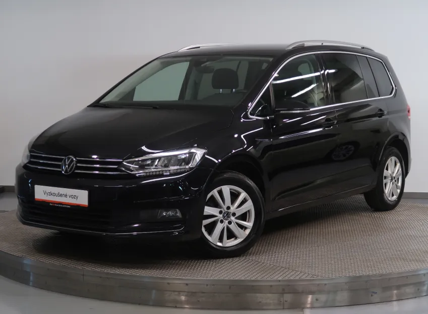 Volkswagen Touran HIGHLINE 2.0TDI 110KW DSG CZ