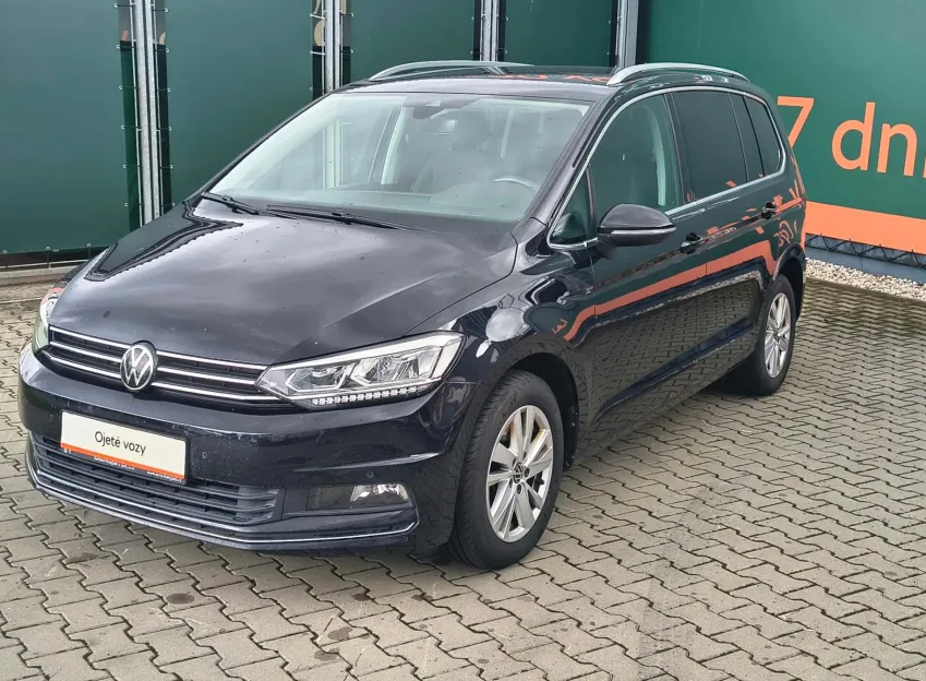 Volkswagen Touran HIGHLINE 2.0TDI 110KW DSG ZÁRUKA CZ