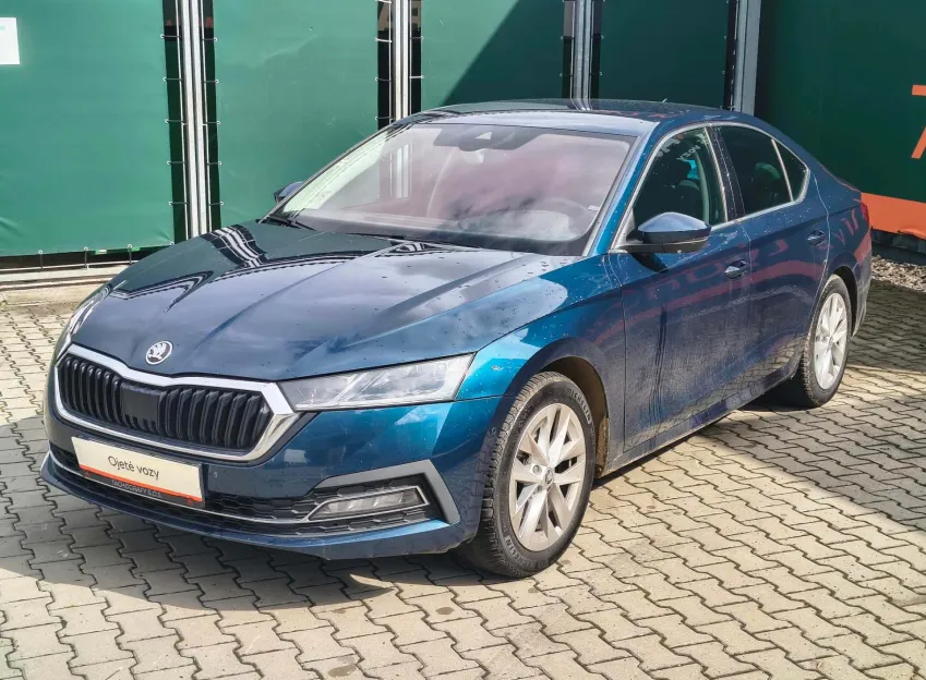 Škoda Octavia STYLE 1.5TSI 110KW M-HEV DSG CZ