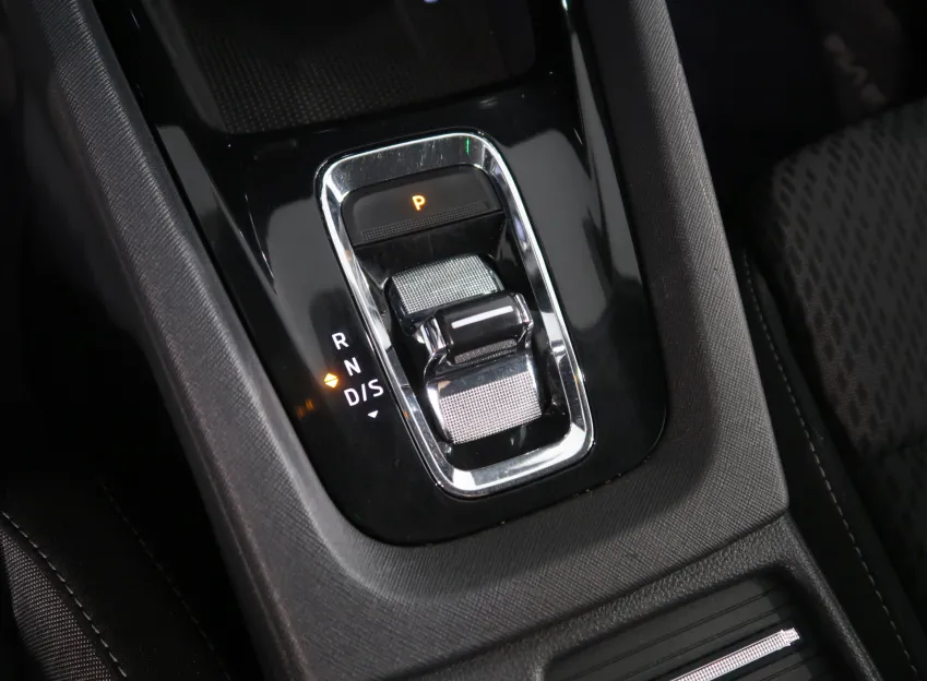 Škoda Octavia STYLE 1.5TSI 110KW M-HEV DSG NAVI