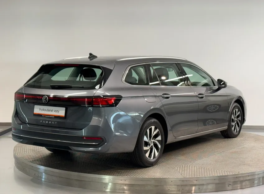 Volkswagen Passat BUSINESS 2.0TDI 110 KW DSG ZÁRUKA
