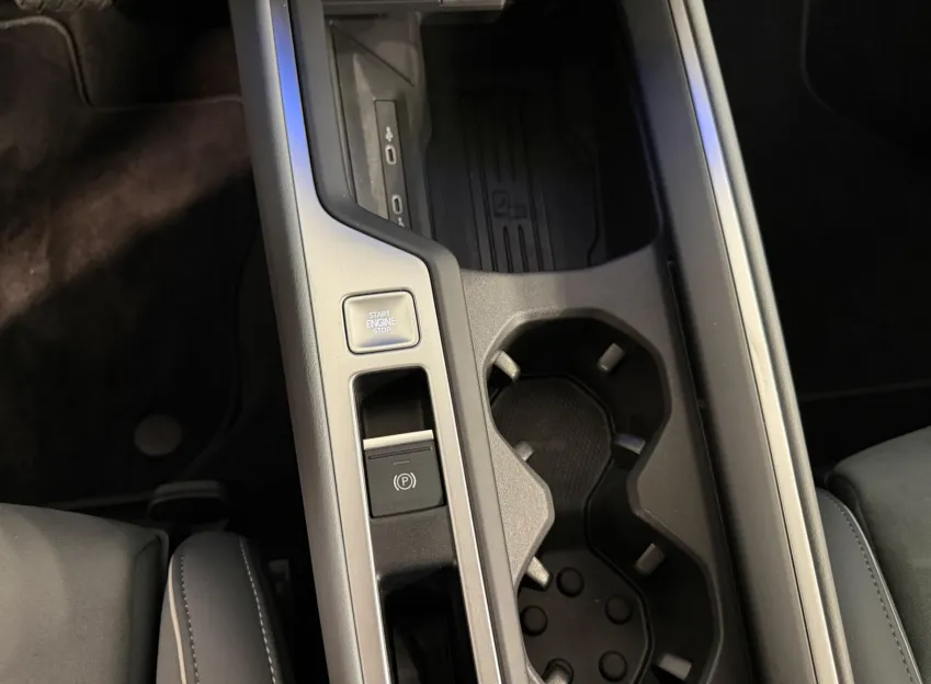Volkswagen Passat BUSINESS 2.0TDI 110 KW DSG ZÁRUKA