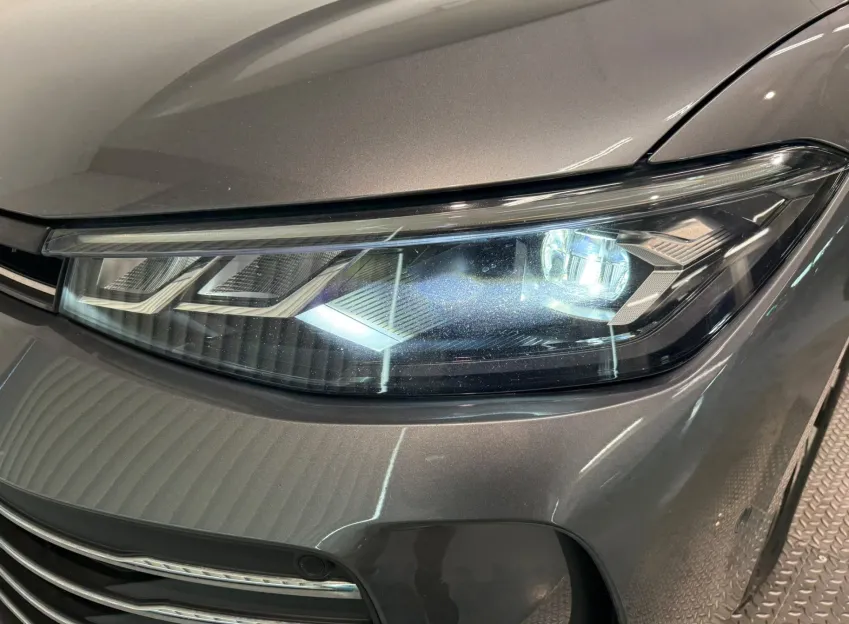 Volkswagen Passat BUSINESS 2.0TDI 110 KW DSG ZÁRUKA
