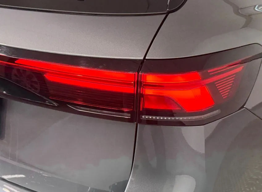 Volkswagen Passat BUSINESS 2.0TDI 110 KW DSG ZÁRUKA