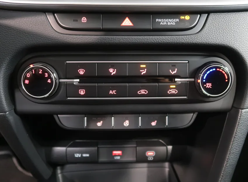 KIA Ceed FRESH 1.5T-GDI 118kW ZÁRUKA