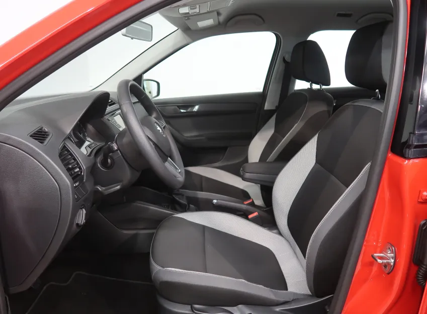 Škoda Fabia AMBITION COMFORT 1.2TSI 66kW TAŽNÉ