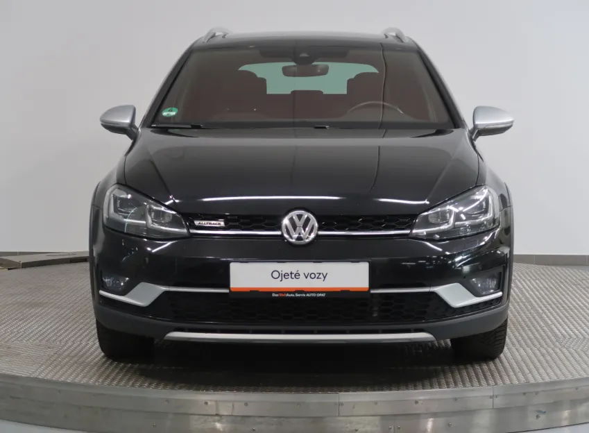 Volkswagen Golf ALLTRACK 2.0TDI 135kW 4M DSG