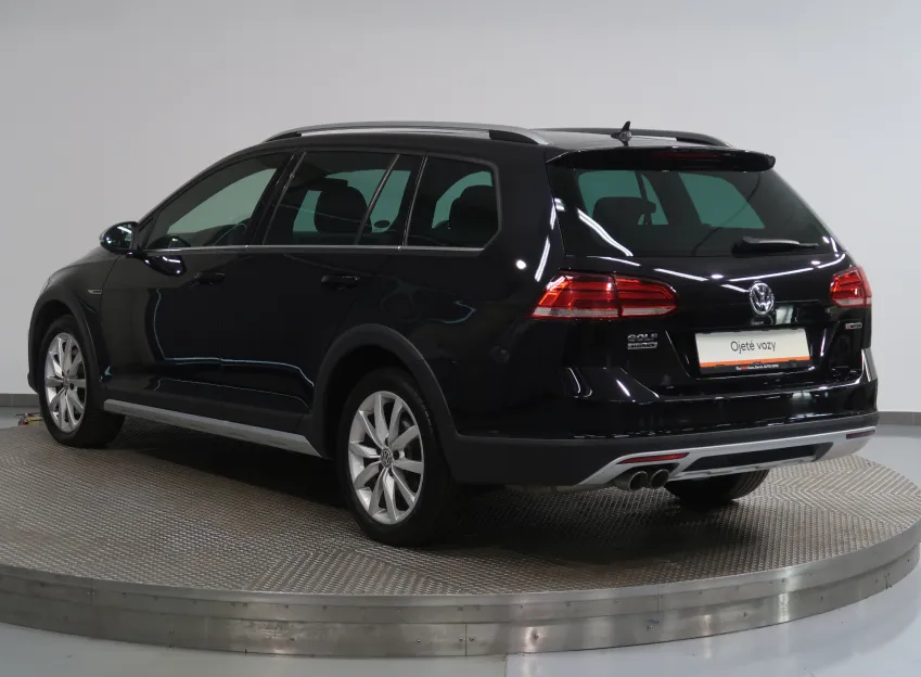 Volkswagen Golf ALLTRACK 2.0TDI 135kW 4M DSG