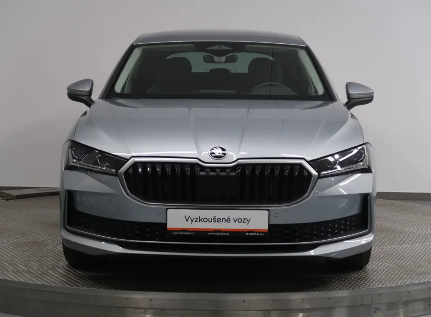 Škoda Superb SELECTION 2.0TDI 110KW DSG MATRIX