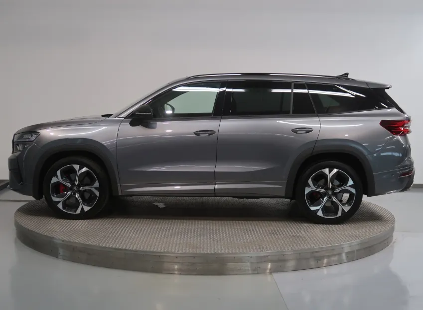 Škoda Kodiaq RS 2.0TSI 195KW DSG TAŽNÉ WEBASTO NEZÁVISLÉ