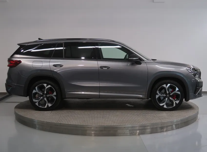 Škoda Kodiaq RS 2.0TSI 195KW DSG TAŽNÉ WEBASTO NEZÁVISLÉ