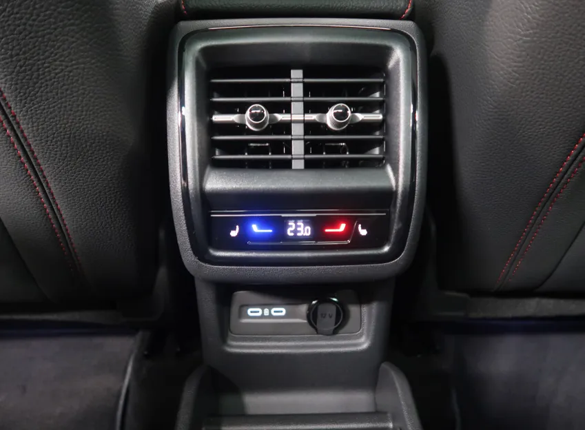 Škoda Kodiaq RS 2.0TSI 195KW DSG TAŽNÉ WEBASTO NEZÁVISLÉ