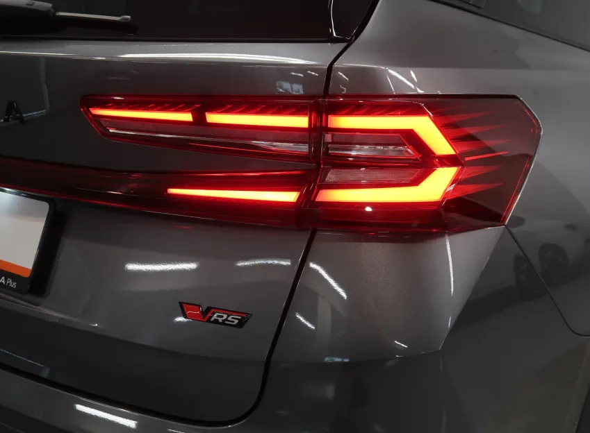 Škoda Kodiaq RS 2.0TSI 195KW DSG TAŽNÉ WEBASTO NEZÁVISLÉ