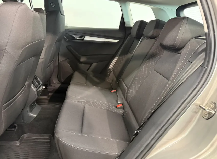 Škoda Karoq AMBITION PLUS 2.0TDI 110KW