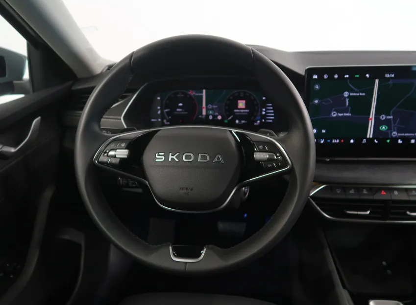 Škoda Octavia EXCLUSIVE 2.0TDI 110KW DSG CANTON