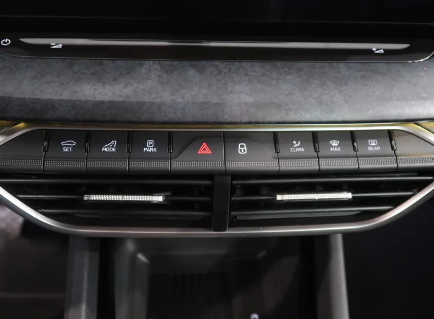 Škoda Octavia EXCLUSIVE 2.0TDI 110KW DSG CANTON