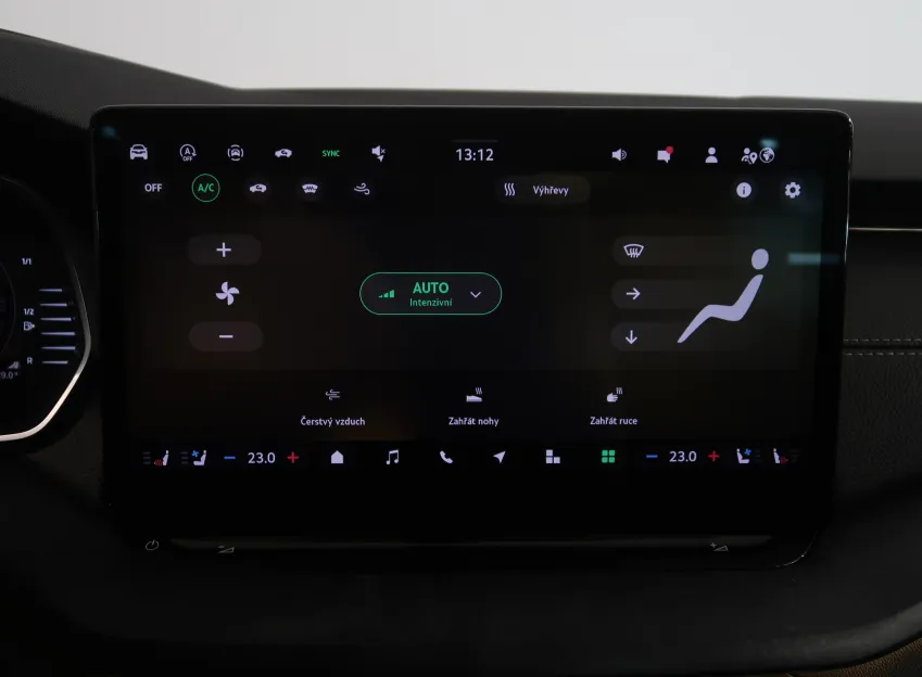 Škoda Octavia EXCLUSIVE 2.0TDI 110KW DSG CANTON