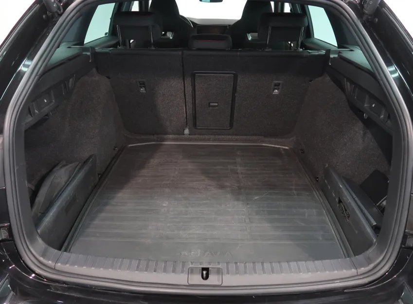 Škoda Octavia RS 2.0TSI 180KW DSG