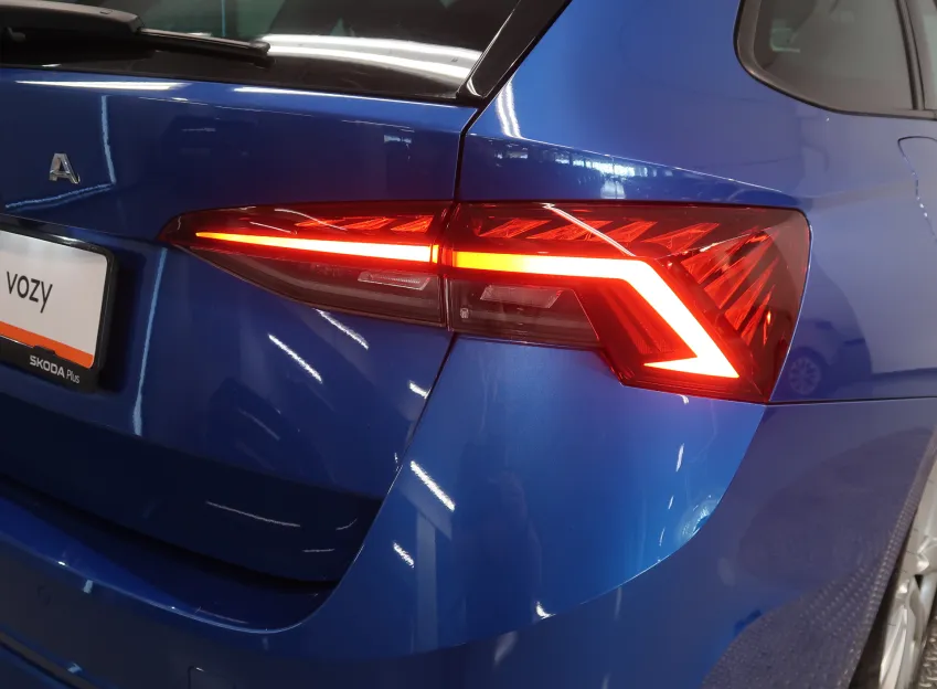 Škoda Octavia FRESH PLUS 1.5TSI 110 kW ZÁRUKA LED