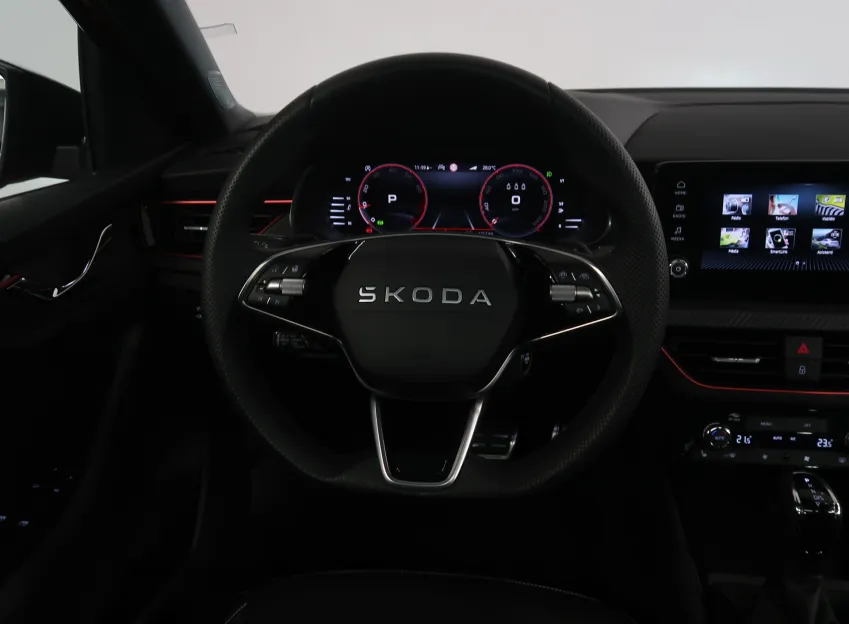 Škoda Scala MONTE CARLO 1.5TSI 110KW DSG PANORAMA