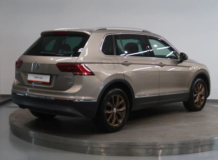 Volkswagen Tiguan HIGHLINE 2.0TDI 4x4 DSG TAŽNÉ