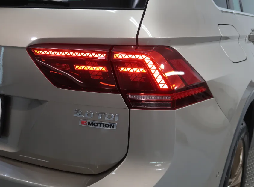 Volkswagen Tiguan HIGHLINE 2.0TDI 4x4 DSG TAŽNÉ