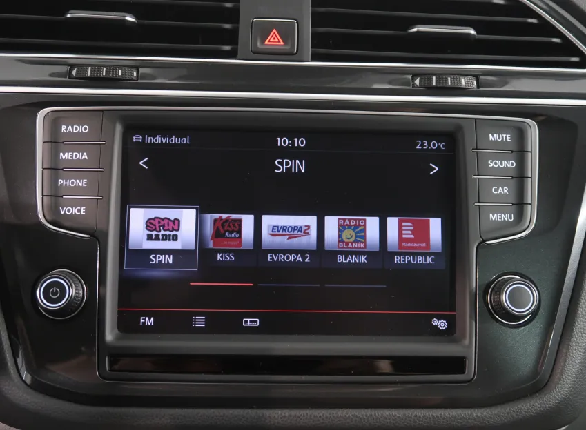 Volkswagen Tiguan HIGHLINE 2.0TDI 4x4 DSG TAŽNÉ