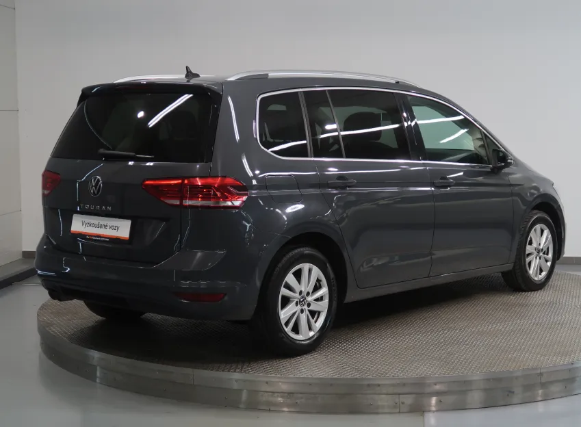 Volkswagen Touran HIGHLINE 2.0TDI DSG
