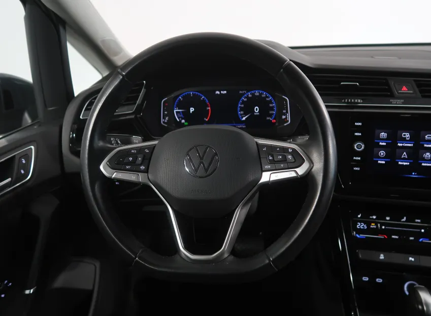 Volkswagen Touran HIGHLINE 2.0TDI DSG