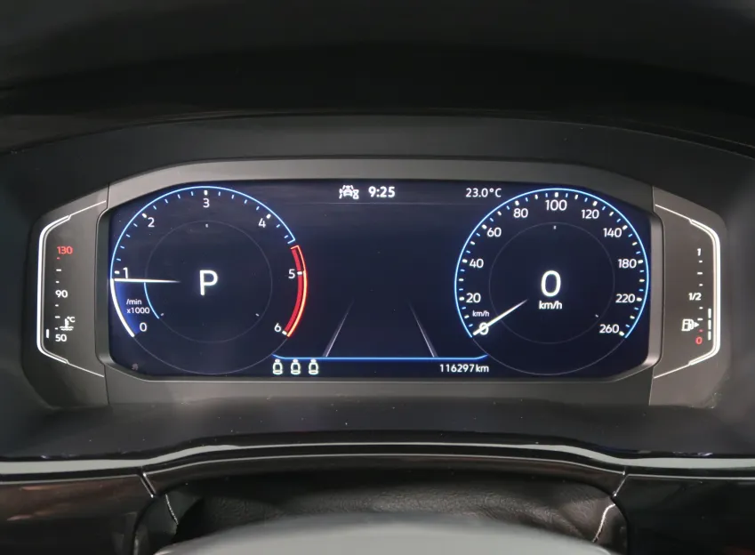 Volkswagen Touran HIGHLINE 2.0TDI DSG