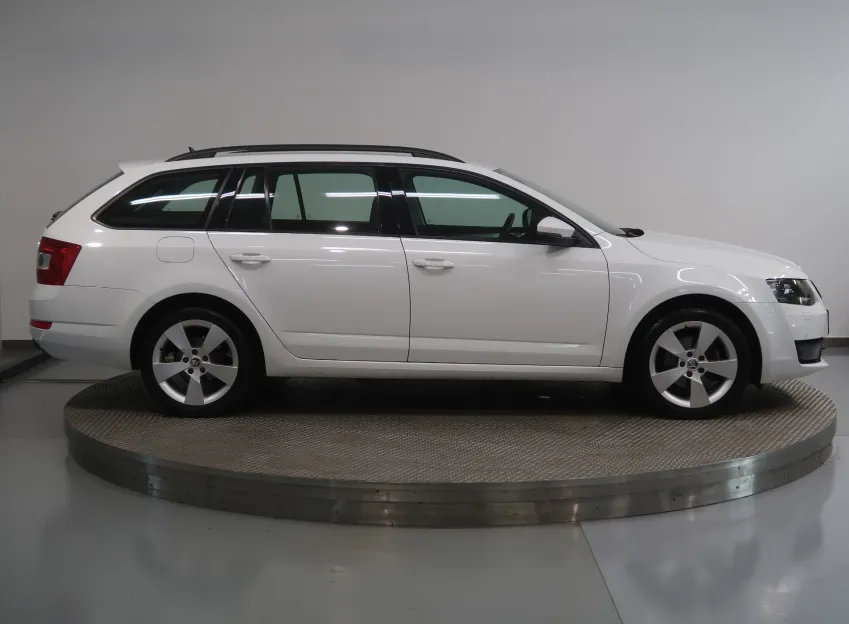 Škoda Octavia ELEGANCE 1.4TSI 103KW