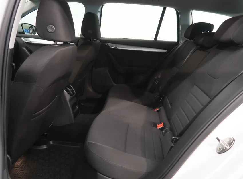 Škoda Octavia ELEGANCE 1.4TSI 103KW