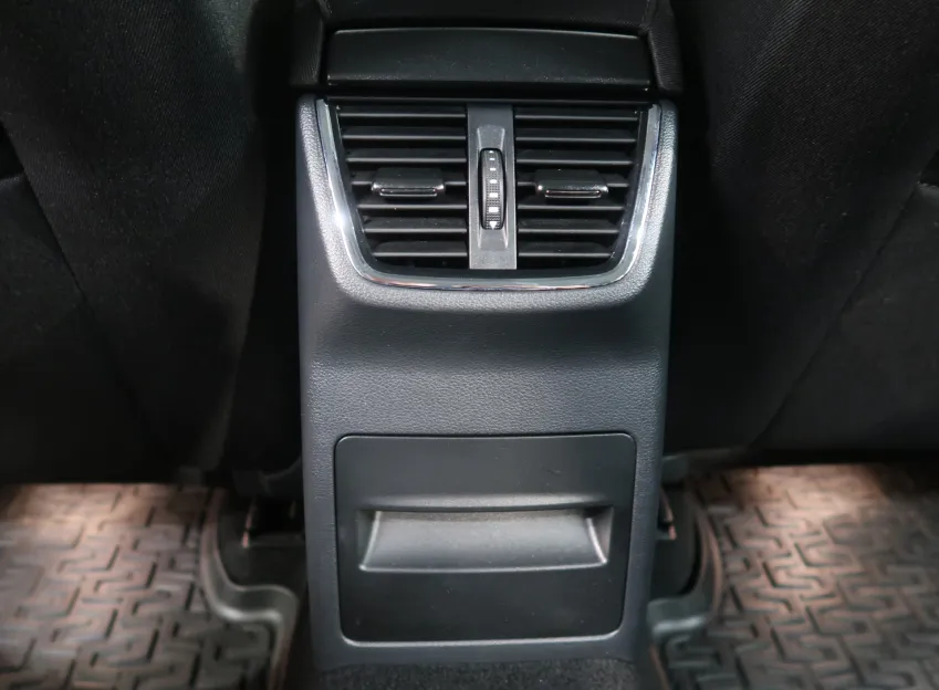 Škoda Octavia ELEGANCE 1.4TSI 103KW