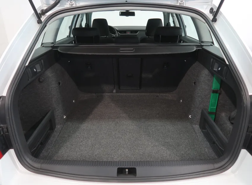 Škoda Octavia ELEGANCE 1.4TSI 103KW