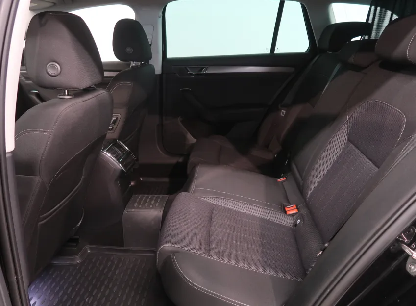 Škoda Superb STYLE 2.0TDI 110KW DSG