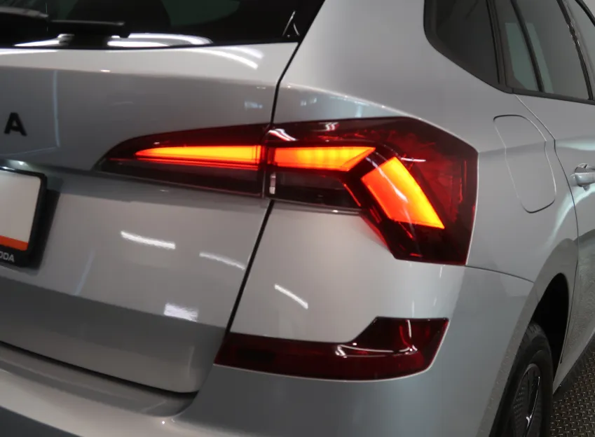Škoda Kamiq MONTE CARLO 1.5TSI 110KW DSG PANORAMA