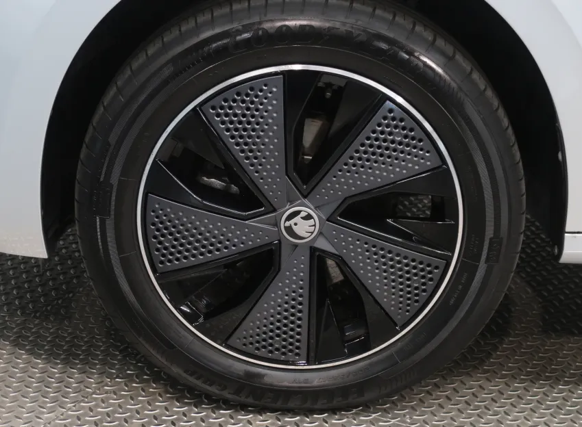 Škoda Kamiq MONTE CARLO 1.5TSI 110KW DSG PANORAMA