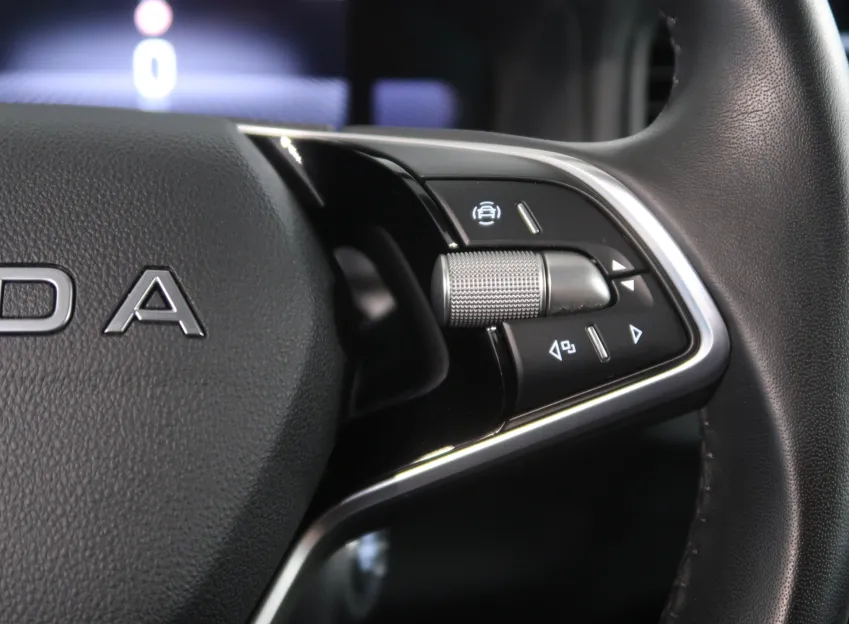Škoda Karoq SELECTION 2.0TDI 85KW TAŽNÉ