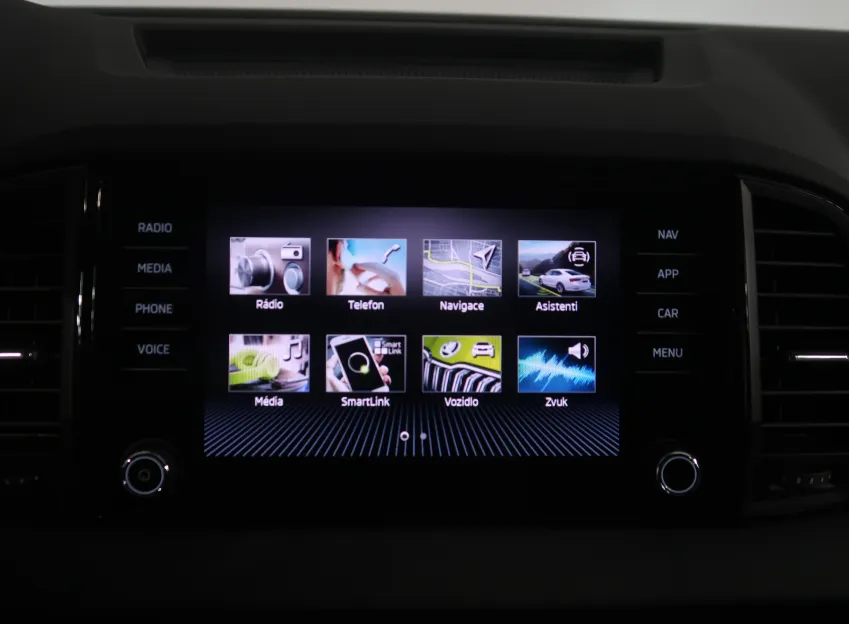 Škoda Karoq SELECTION 2.0TDI 85KW TAŽNÉ
