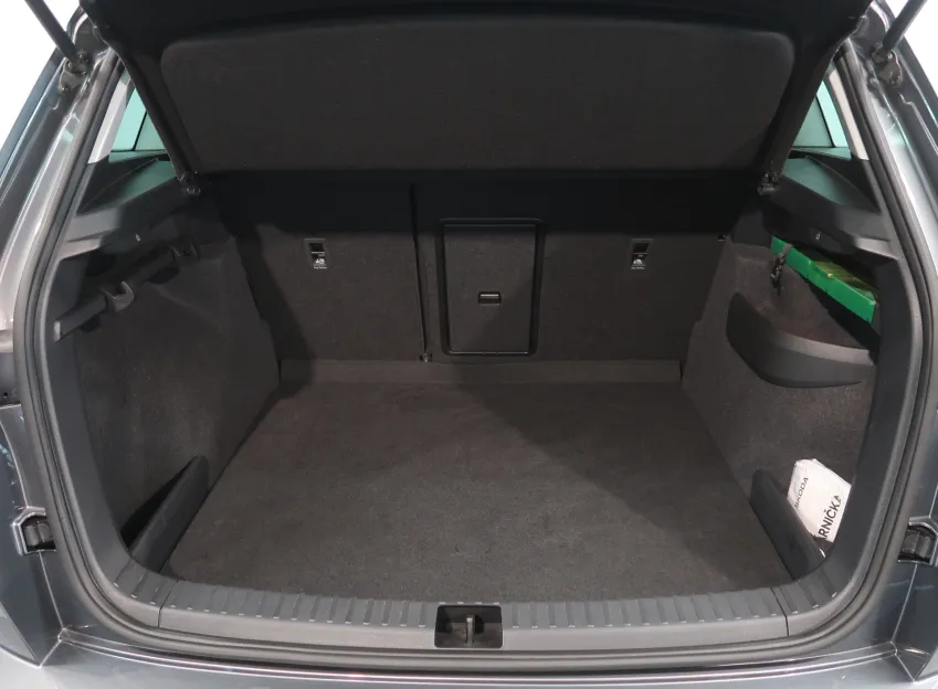 Škoda Karoq SELECTION 2.0TDI 85KW TAŽNÉ