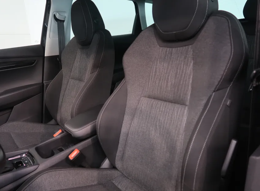 Škoda Karoq STYLE 1.5TSI 110KW DSG NAVI TAŽNÉ