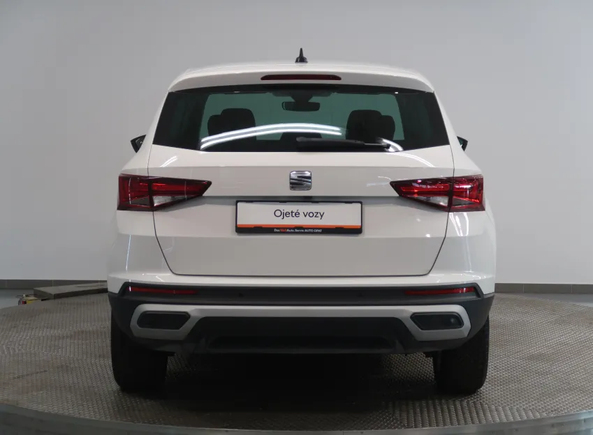 SEAT Ateca 2.0TDI 110KW TAŽNÉ NAVI
