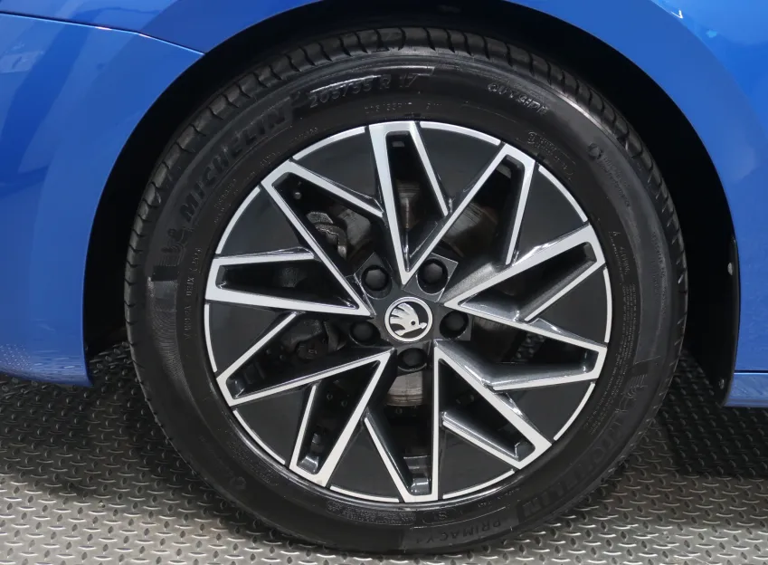 Škoda Octavia TOP SELECTION 1.5TSI 110KW