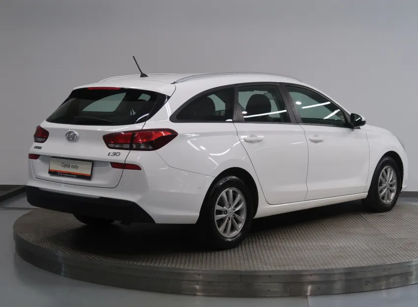 Hyundai i30 1.6CRDI 85KW