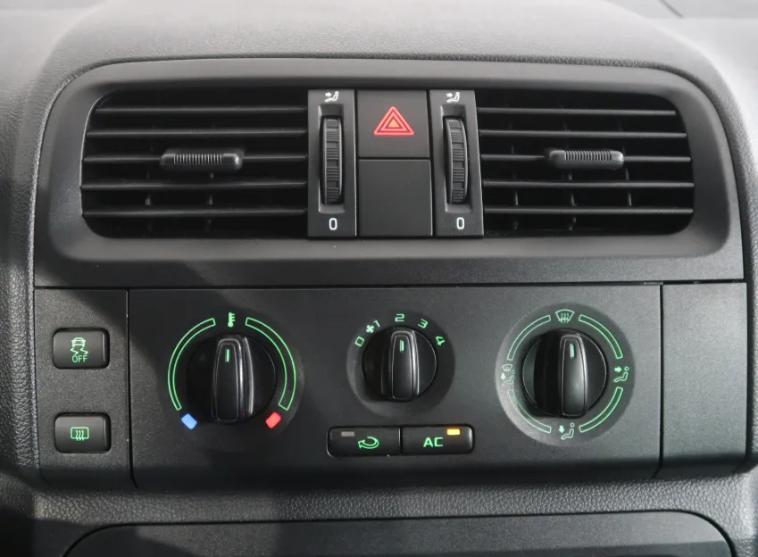Škoda Roomster ACTIVE FRESH 1.4 16V 63KW TAŽNÉ