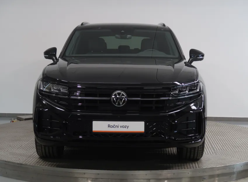 Volkswagen Touareg R-LINE V6 3,0TDI 170 KW 4MOTION