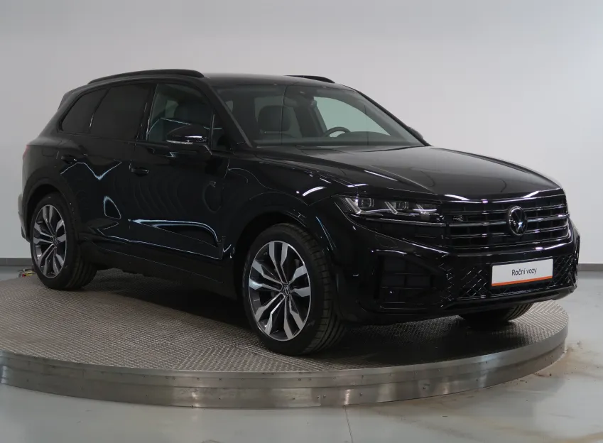 Volkswagen Touareg R-LINE V6 3,0TDI 170 KW 4MOTION