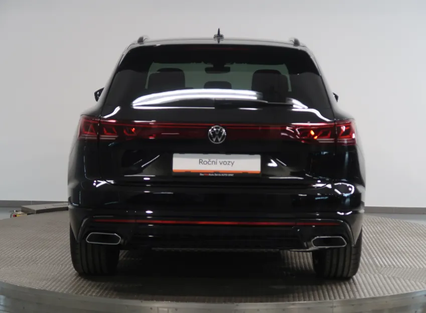 Volkswagen Touareg R-LINE V6 3,0TDI 170 KW 4MOTION