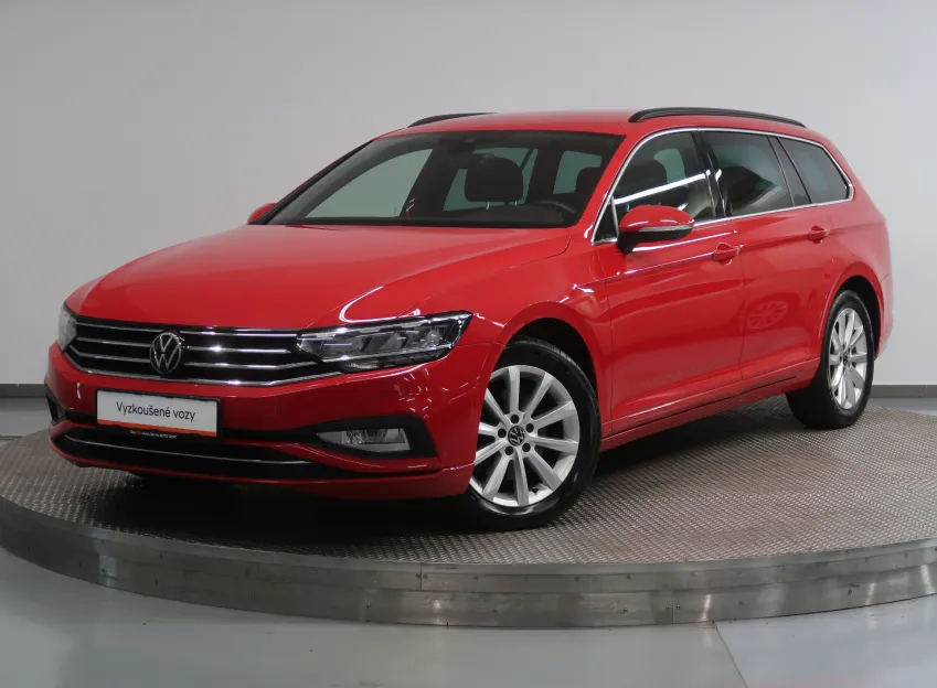 Volkswagen Passat BUSINESS PREMIUM 2.0TDI 110KW TAŽNÉ
